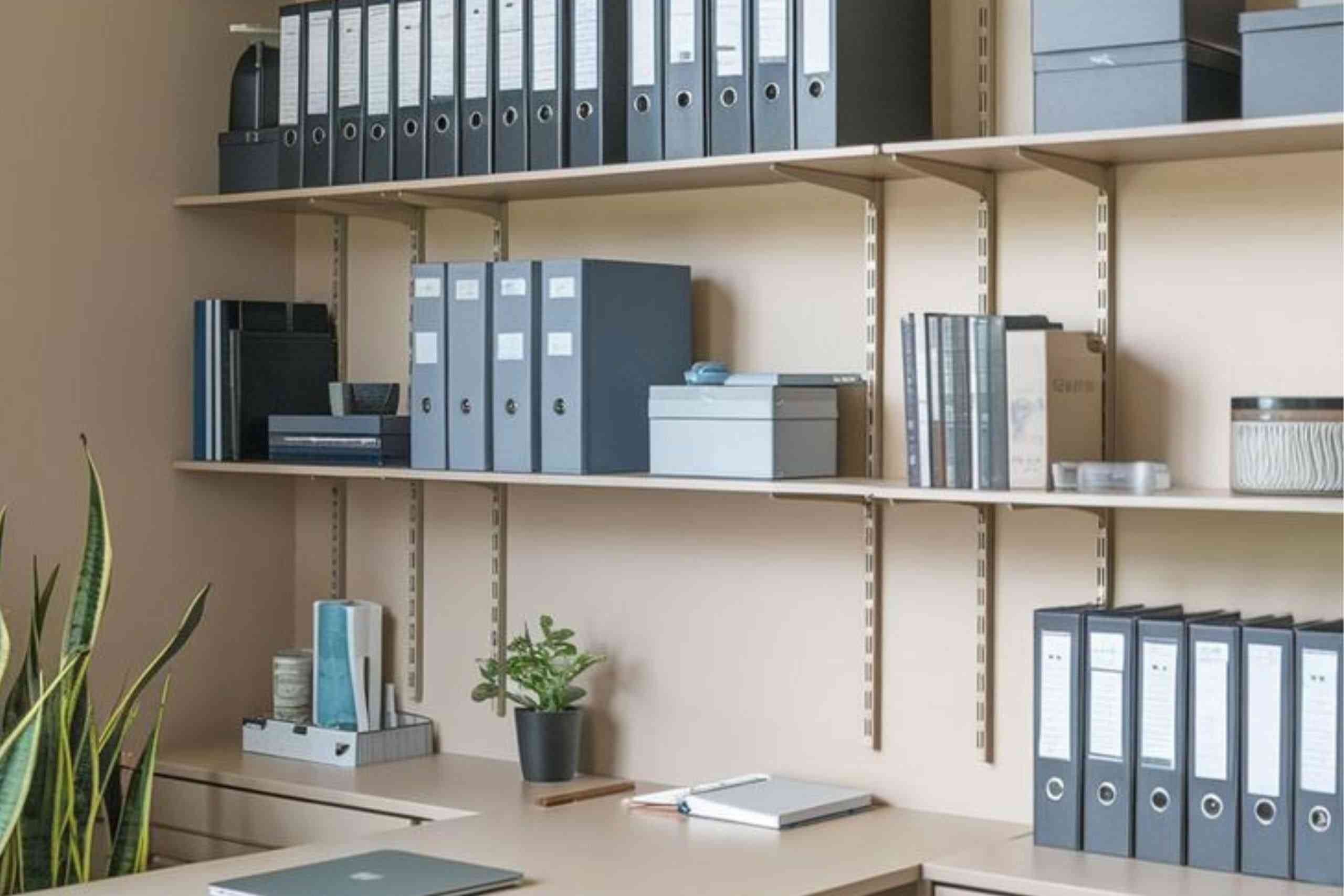 Pilihan Pembekal Alat Tulis Terbaik untuk Pejabat Anda