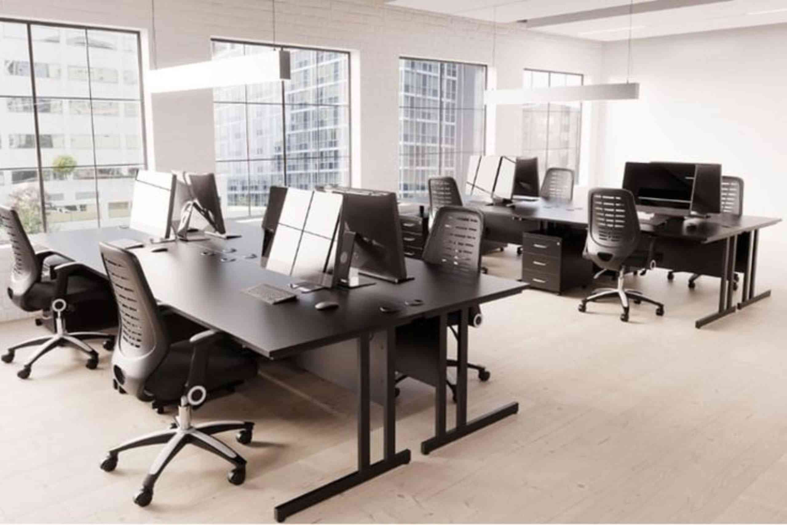 Cleaning Supplies That Boost Office Productivity and Hygiene